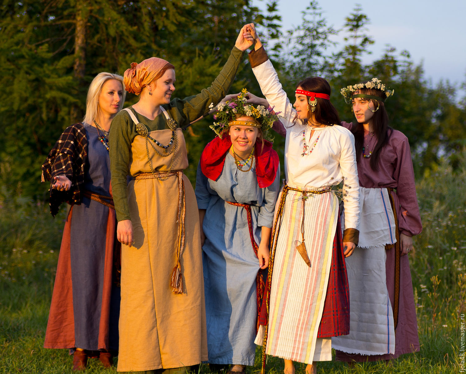 Sexy model Slavic women in Khulna