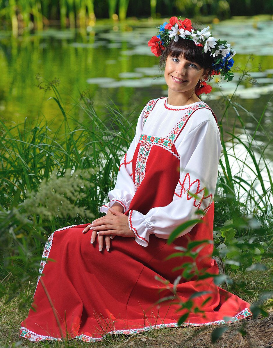 Beautiful girl Girls in Slavic costumes in Khulna